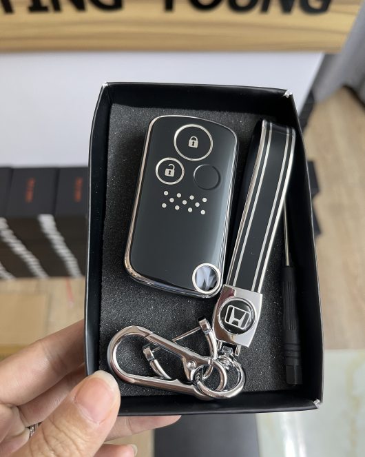 Honda Ge6 2 silver line keycase